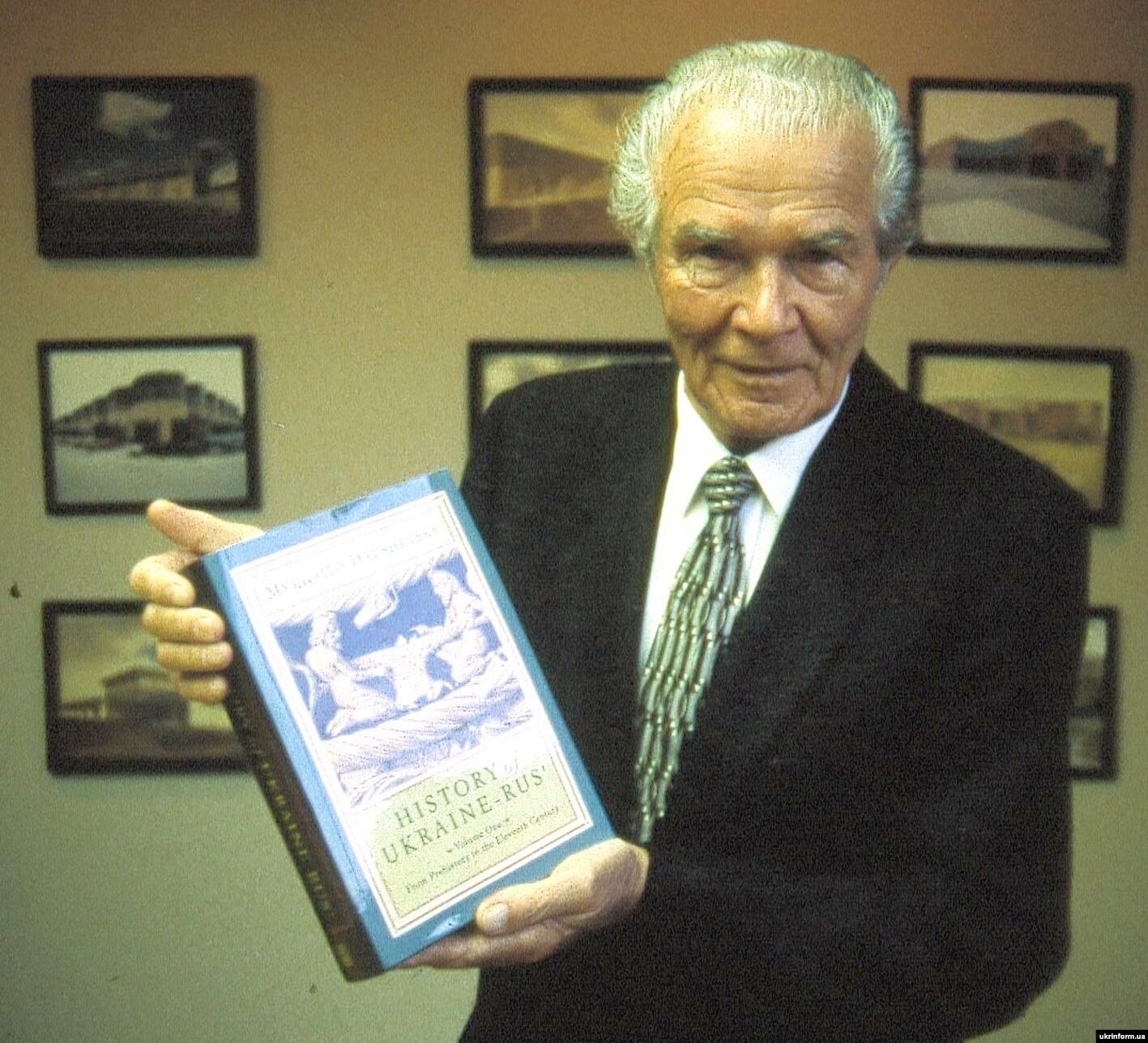 Підсумки фінальних етапів  наймасштабніших мовних змагань країни